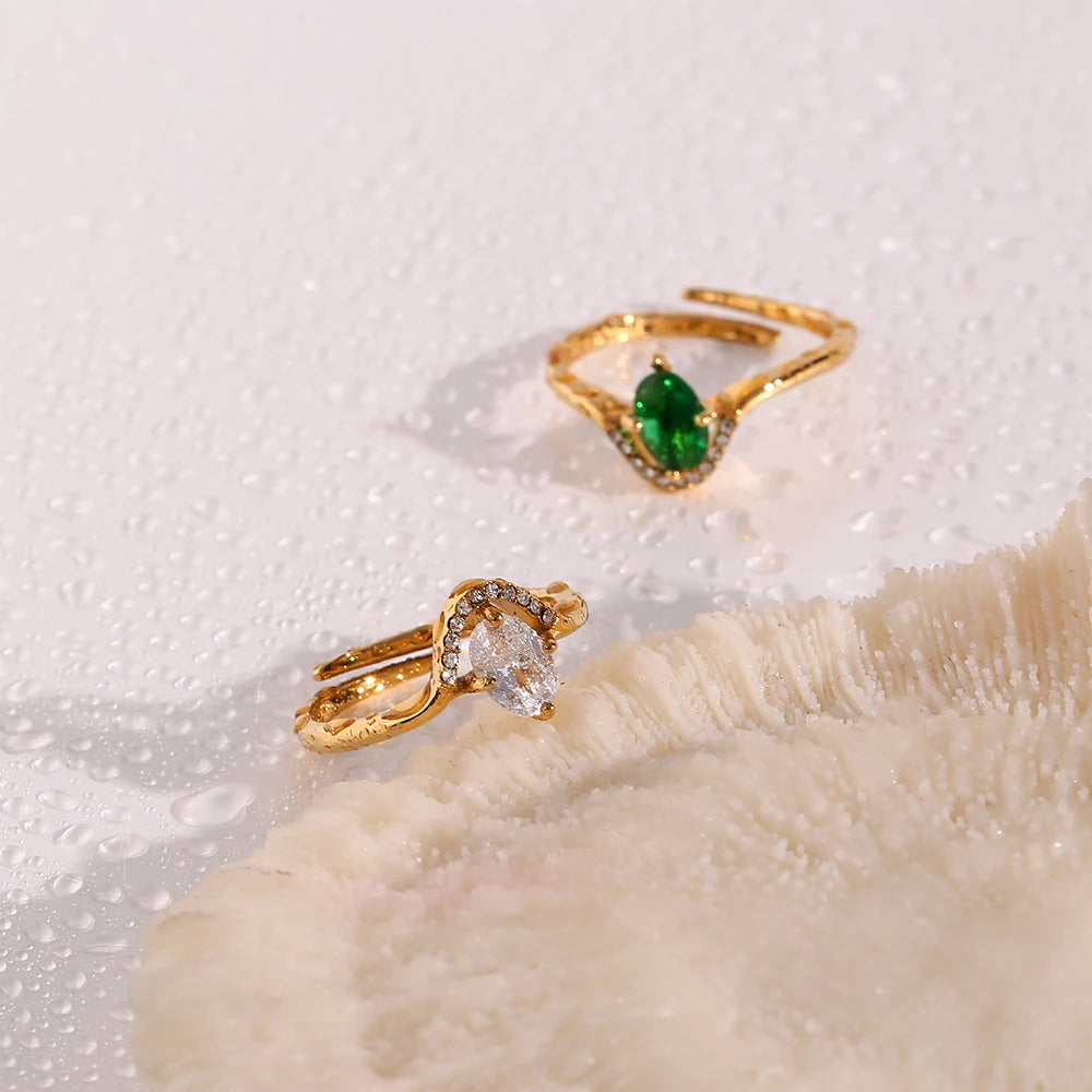 Anel ajustável Cristal Oval Banhado em Ouro 18K