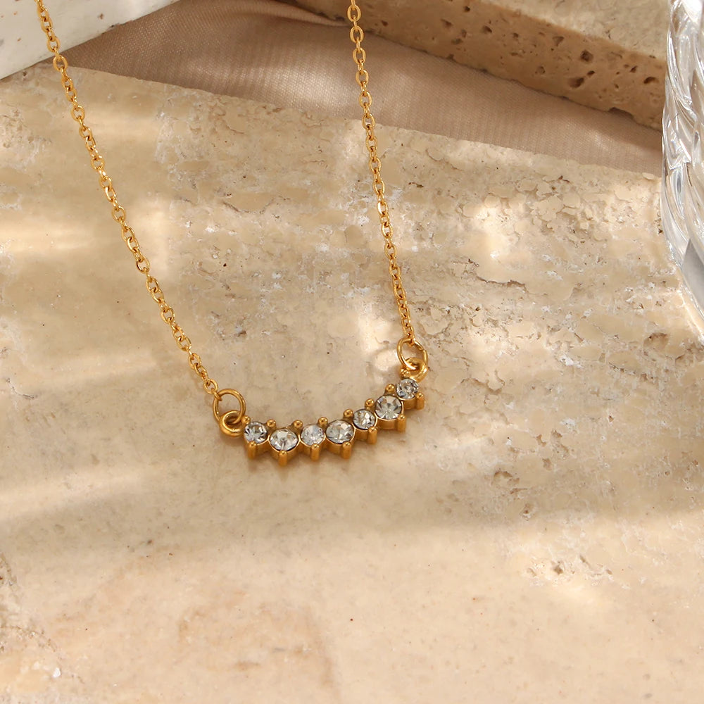 Colar Smile Banhado em Ouro 18K Colar Smile Banhado em Ouro 18K Azzura