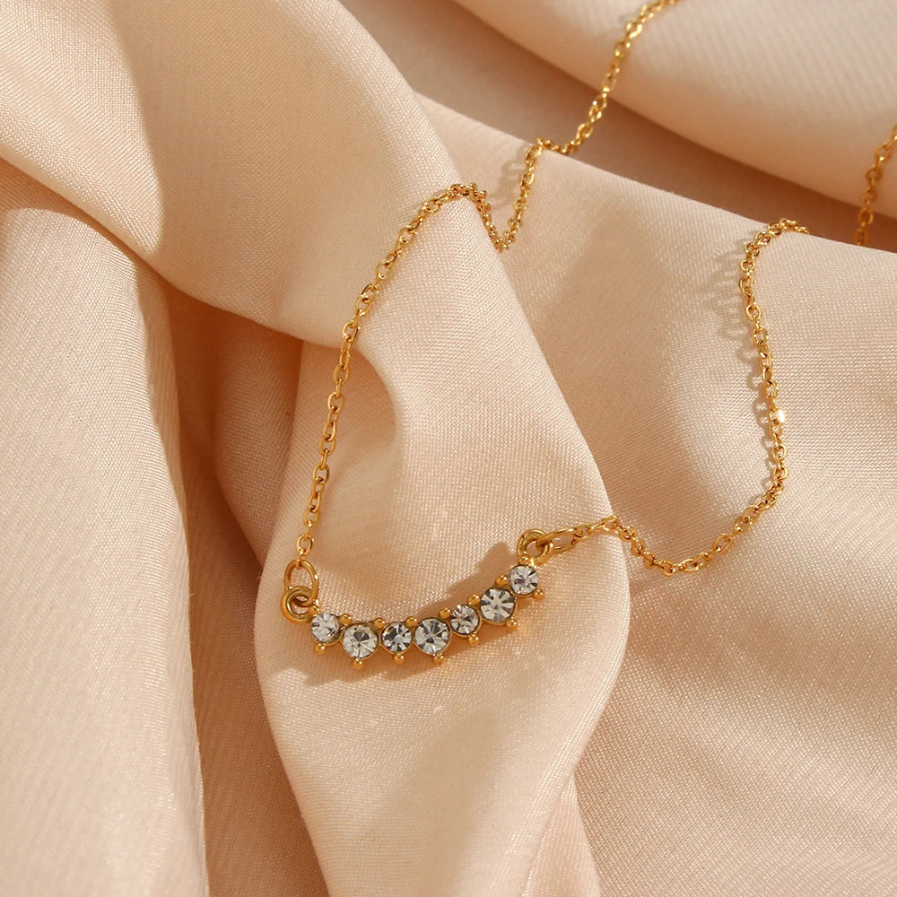 Colar Smile Banhado em Ouro 18K Colar Smile Banhado em Ouro 18K Azzura