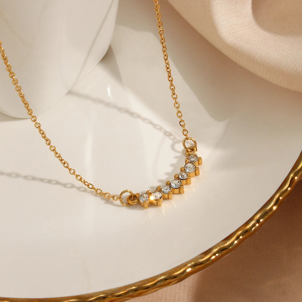 Colar Smile Banhado em Ouro 18K Colar Smile Banhado em Ouro 18K Azzura