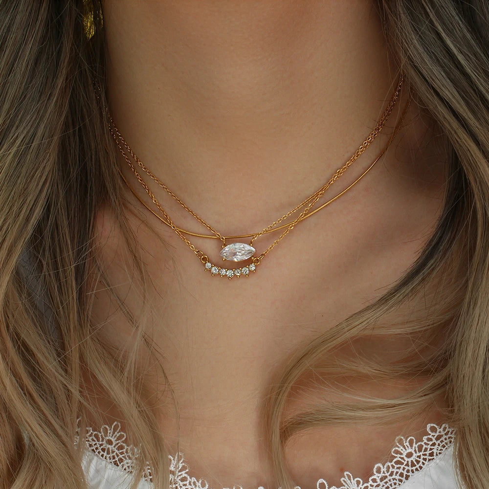 Colar Smile Banhado em Ouro 18K Colar Smile Banhado em Ouro 18K Azzura