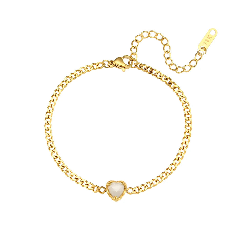Pulseira Eternal Love Banhado em Ouro 18K Pulseira Eternal Love Banhado em Ouro 18K Azzura Branco Ouro 17 até 22Cm 3.4g