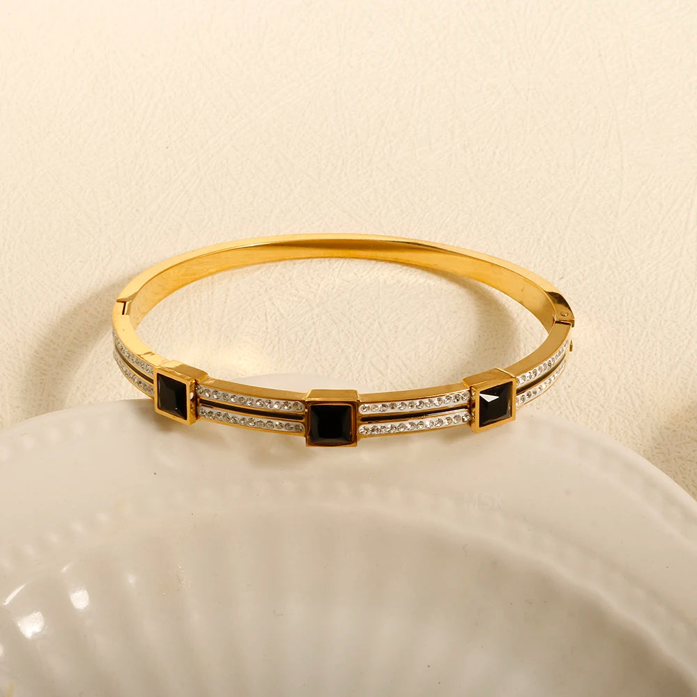 Bracelete Feminino Charme Moderno Banhado em Ouro 18K - Azzura